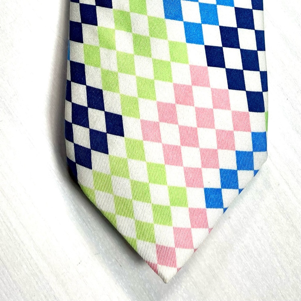 Vineyard Vines “Kentucky Derby” Tie.Tears on Front & Back of Tail (Photos 7 & 8)